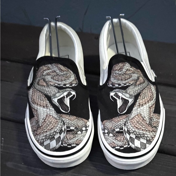 vans snake design #skater W 7 ready to wear - Picture 1 of 9